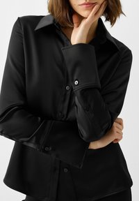 Bershka Camicia - black