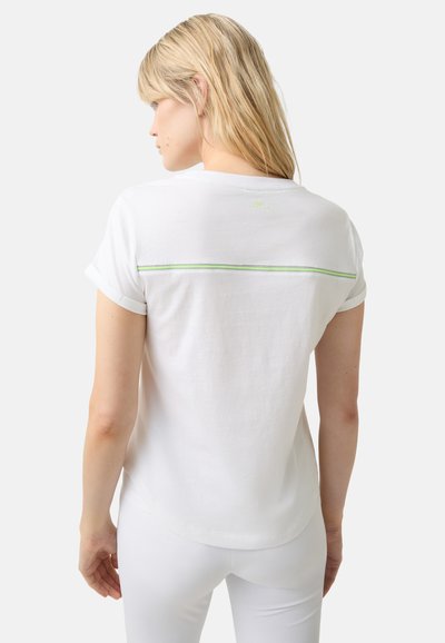 White short-sleeve t-shirt made of cotton, featuring a back design with a green stripe and logo detail above. Smooth texture, relaxed fit.