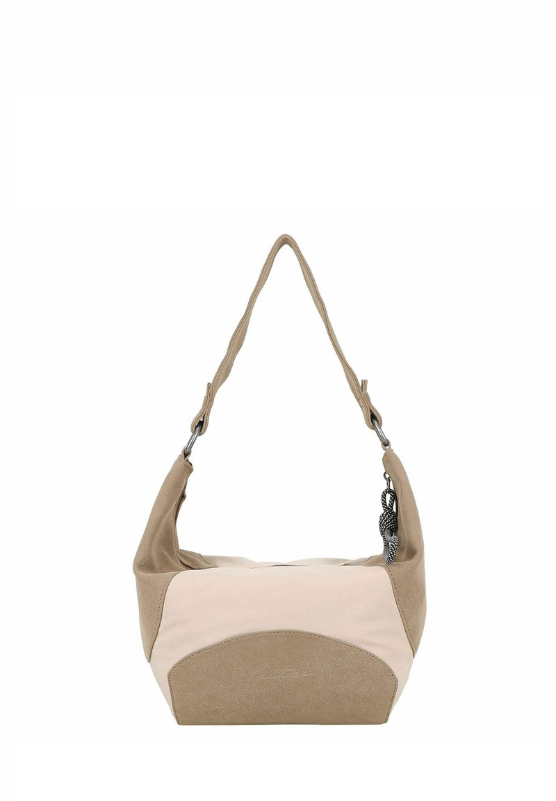 Borsa a tracolla in suede beige con forma arrotondata, dettagli in beige chiaro a contrasto, una sola tracolla e un elemento hardware decorativo in argento.