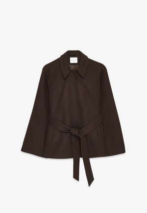 Bruine wollen buitenjas met kraag, gesteven taille en brede mouwen. Glad textuur en eenvoudig ontwerp, geschikt voor gelaagde outfits.