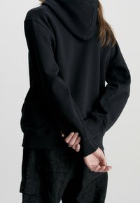 Calvin Klein Jeans Felpa con cappuccio - black