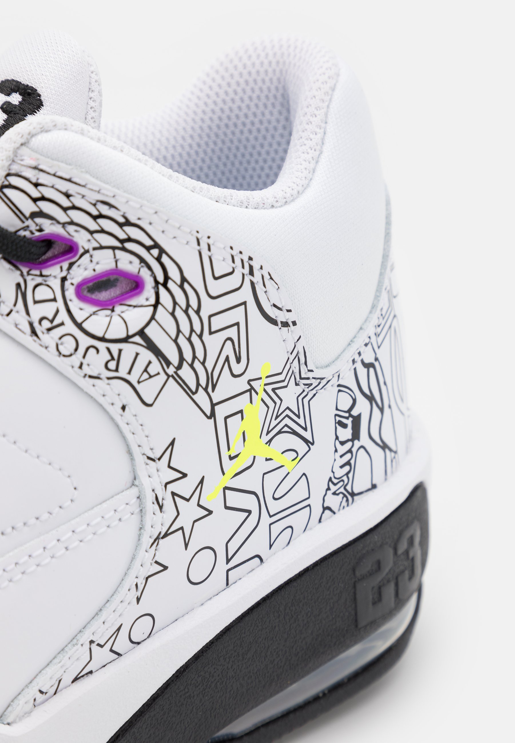 Jordan MAX AURA 3 DIY UNISEX 