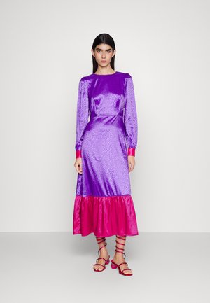 Olivia Rubin GLORIA - Denné šaty - purple
