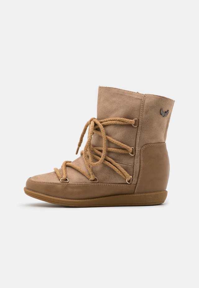 SALIA - Wedge Ankle Boots - beige