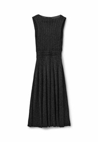 Zwart geribbeld jurk met een aansluitende bodice en een geplooide rok, gemaakt van een textuurstof. Mouwloos met een ronde halslijn.