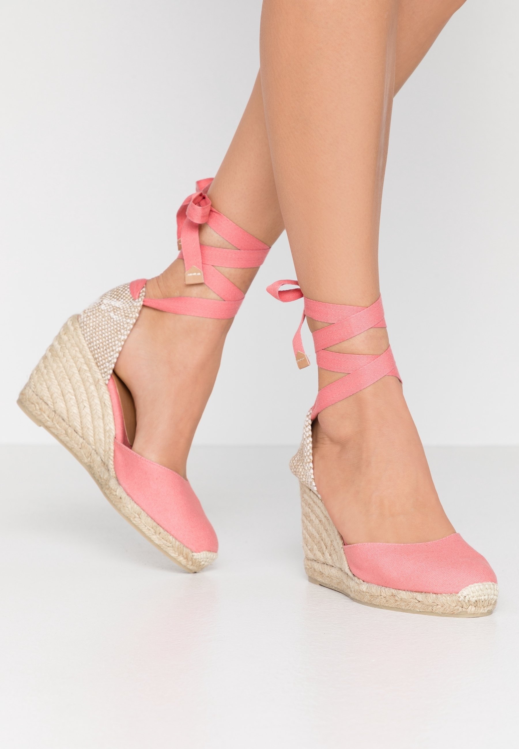 Castaner Dusty Pink Outlet (Clarina Raw Edge Wedge Espadrilles Castañer)