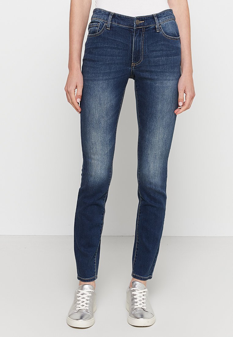 Blugi skinny fit