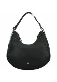 Borsa nera in pelle con texture a grana, forma semicircolare, manico superiore e dettagli argentati lungo i bordi. Chiusura con cerniera inclusa.