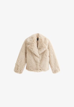 Veste en fausse fourrure beige avec un large col et des manches longues, présentée sur un fond blanc.