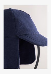 Non sélectionné, navy blue