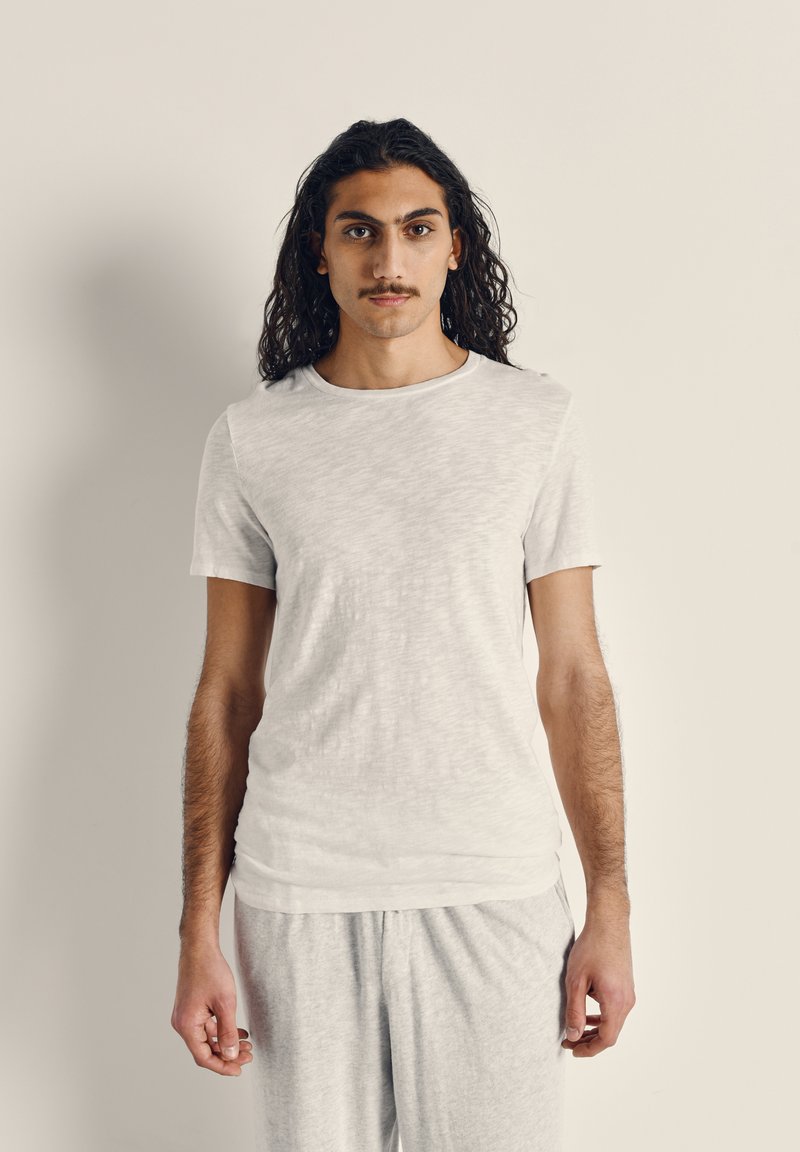 American Vintage HOMME BYSAPICK - Paprasti marškinėliai - blanc