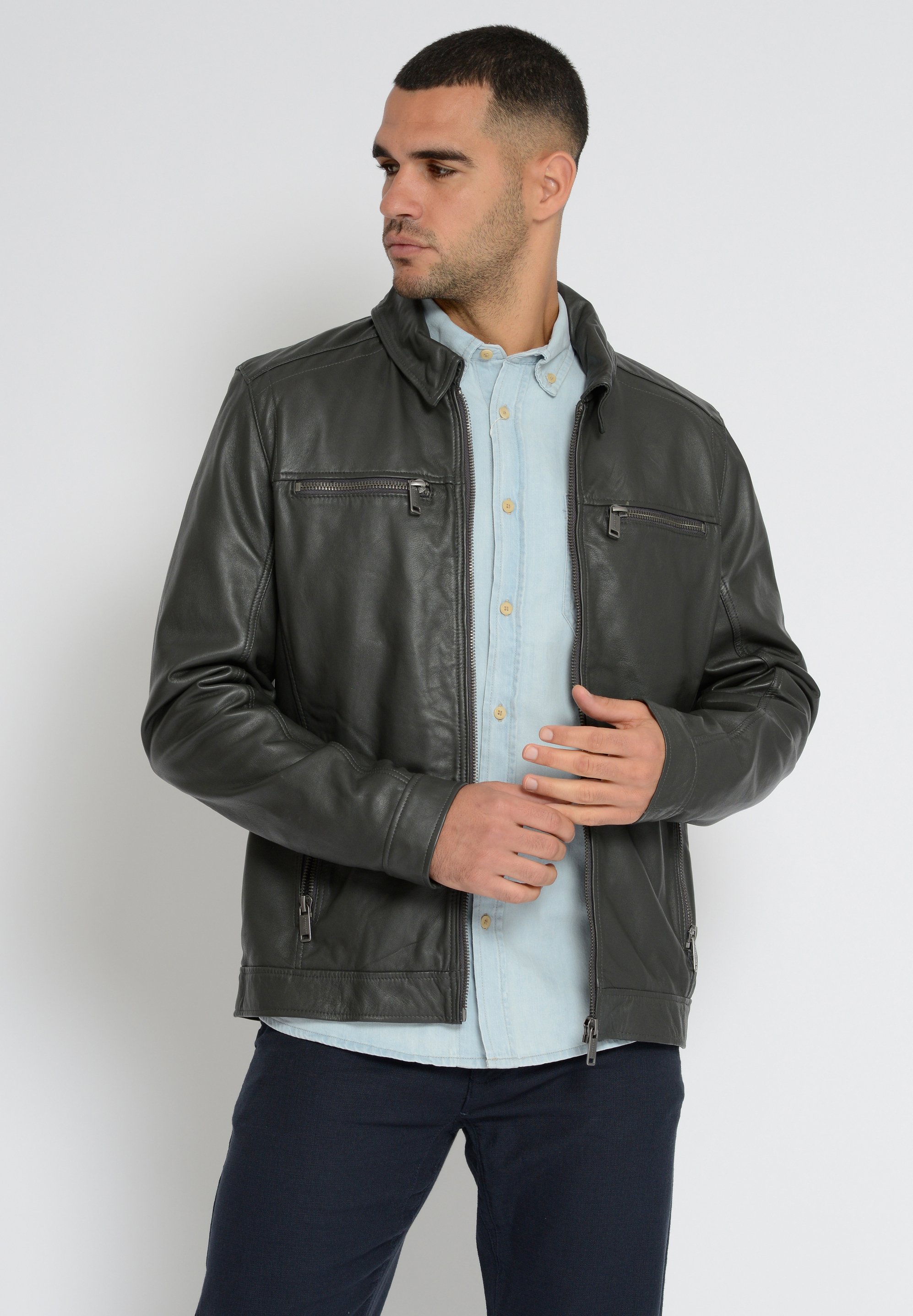 Polaire Contour Mustang Avec Boucles Inox - Marron (269-32) - Neuve Sous Emballage