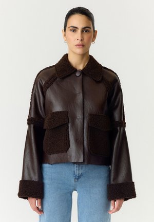 YAS, YASFILIA LS JACKET - Яке от изкуствена кожа - coffee bean