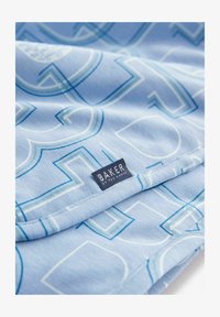 Selected, light blue