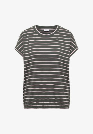 Maglietta verde scuro a maniche corte con righe orizzontali rosa, scollo rotondo e orlo elasticizzato, con etichetta "Cecil" all'interno del colletto.