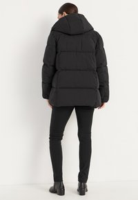 Cellbes of Sweden WITH SOFT FEEL - Vinterjakker - black