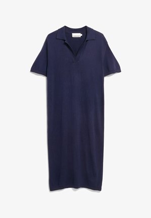 Marineblaues, kurzärmeliges Kleid mit V-Ausschnitt und Kragen; aus weichem, leichtem Stoff; glatte Textur; knielanges Design.