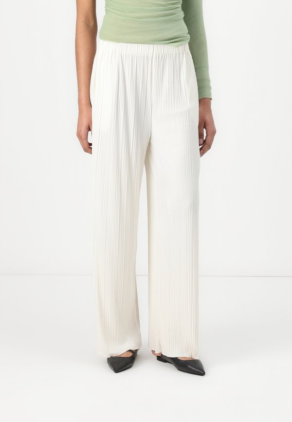 UMA  - Trousers - egret