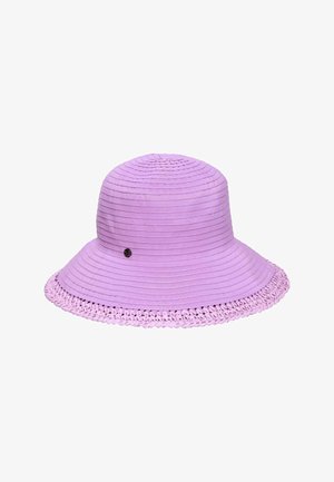 Lavender bucket hat with horizontal ribbed texture and a woven edge trim, featuring a small round metal logo on the side.