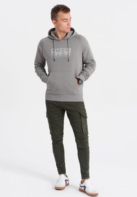 Ombre HOODED - Hoodie - grey