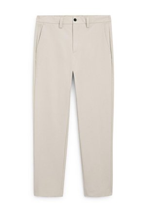 Beige Slim-Fit-Hose mit Gürtelschlaufen, Seitentaschen und einem vorderen Knopf- und Reißverschluss, flach auf einem weißen Hintergrund liegend.