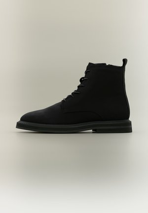 Zign by Zalando, LEATHER - Боти с връзки до глезена - black