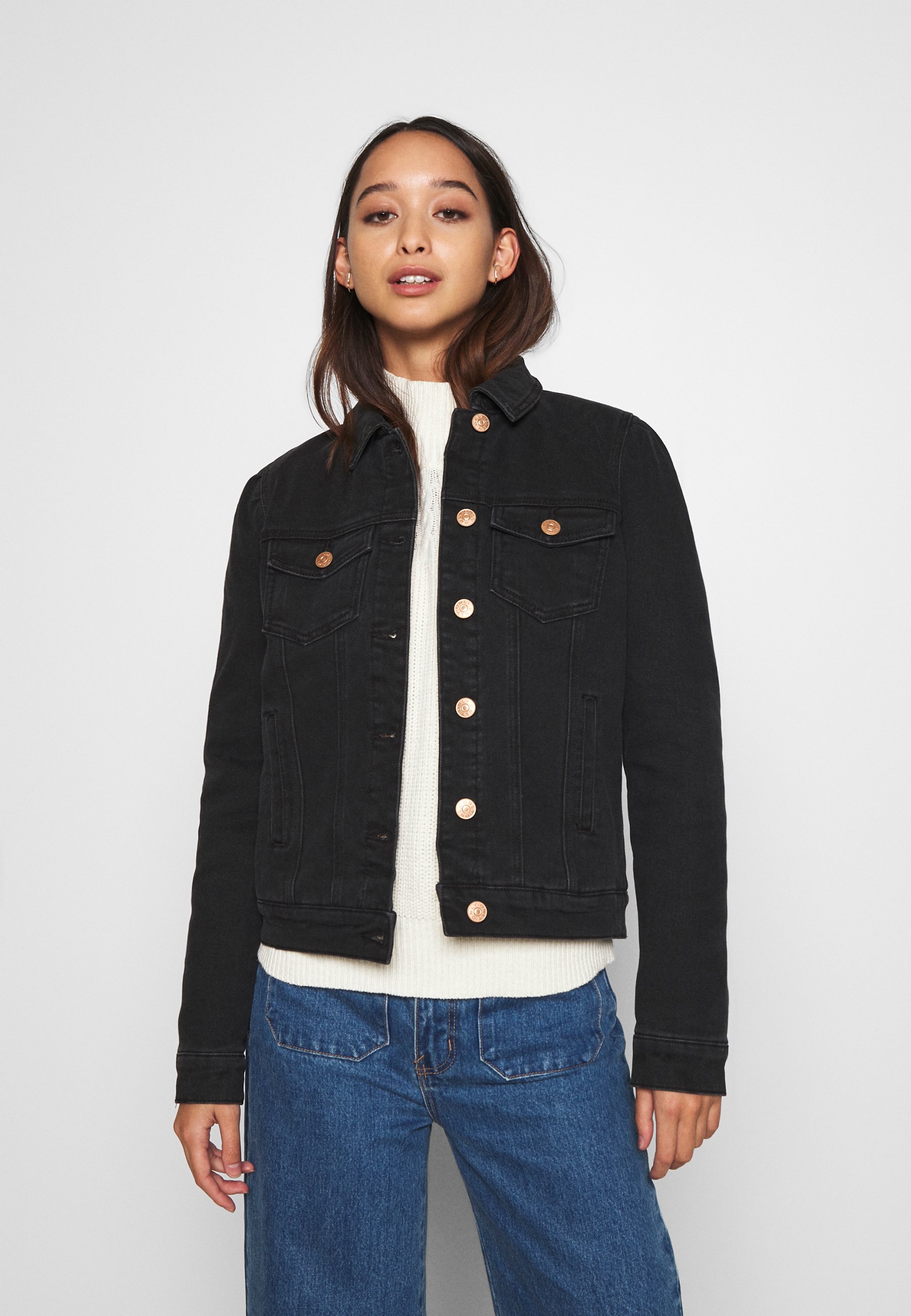 chelsea and violet puff sleeve denim jacket