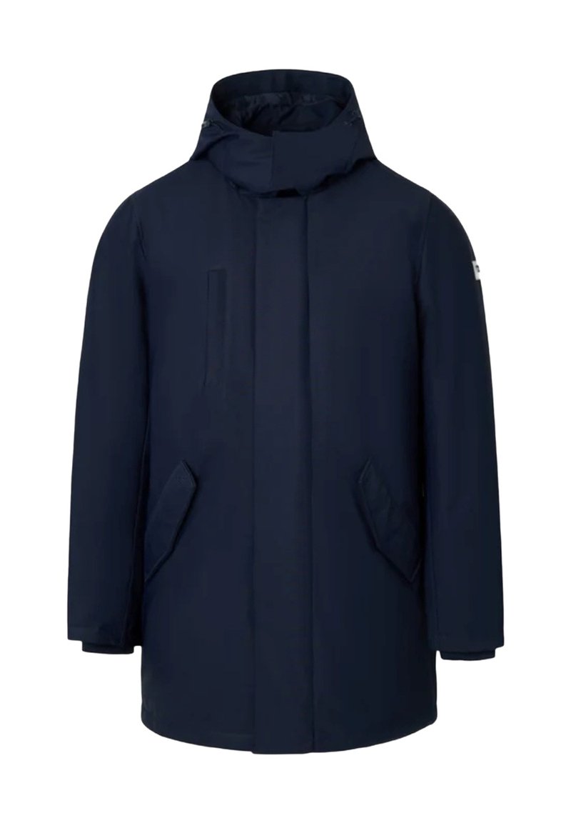 Parka blu navy con colletto alto, chiusura frontale con zip, due tasche laterali e una finitura leggermente opaca. Presenta un design elegante e dritto.
