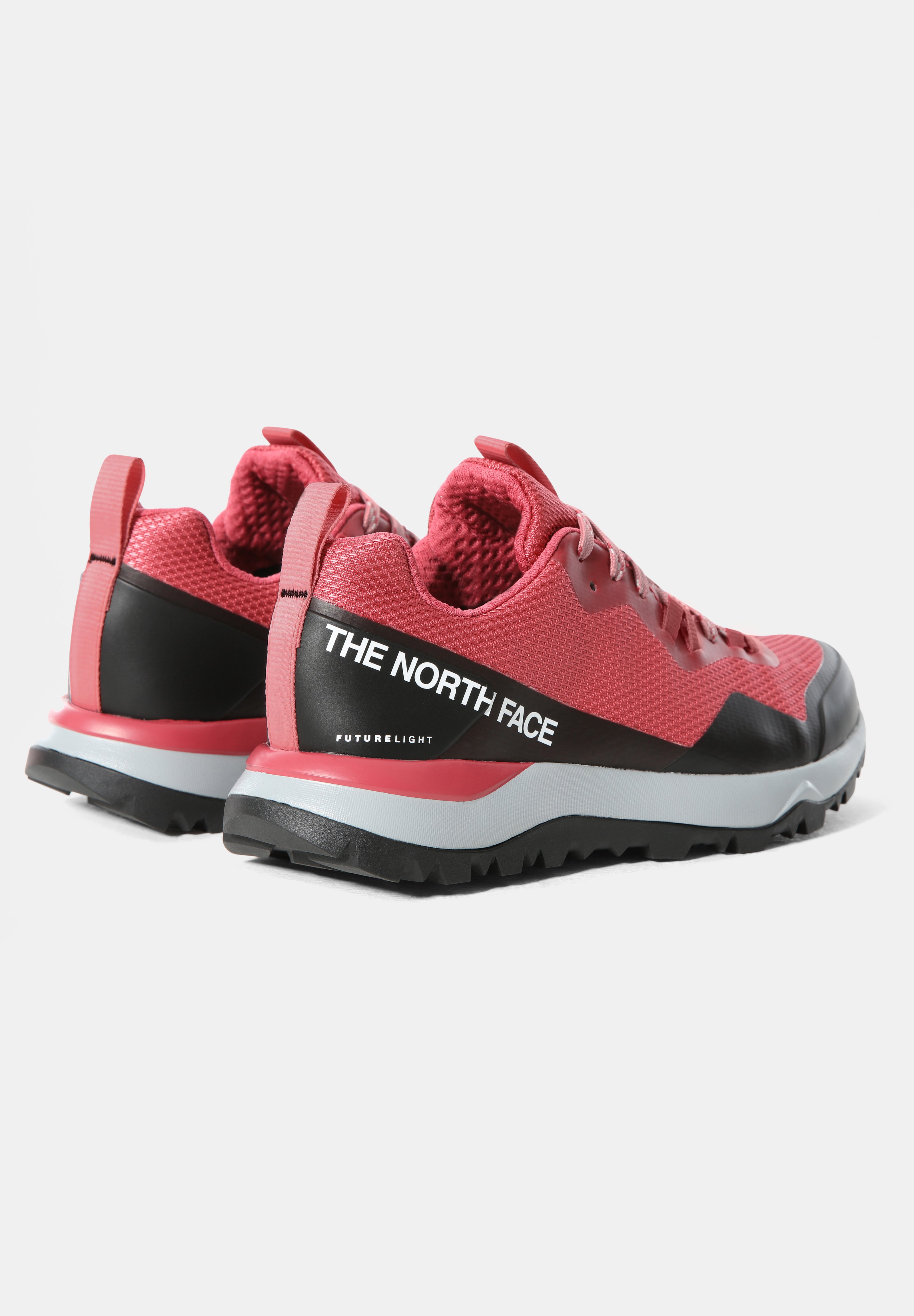 The North Face W ACTIVIST FUTURELIGHT - Scarpa da hiking - holly  berry/blush/rosa salmone - Zalando.it