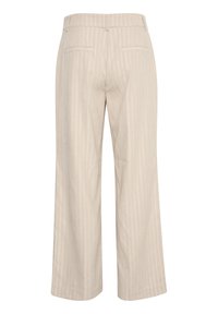 Beige kalhoty s širokými nohavicemi a s vertikálními pruhy, s hladkou texturou, zadními kapsami a rovnoměrným designem pásku.
