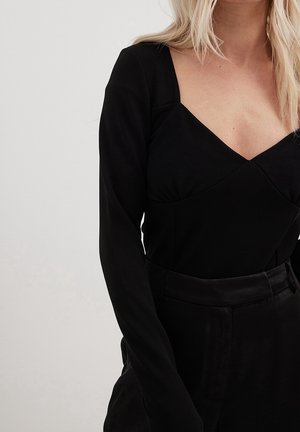 Pitkähihainen paita - black