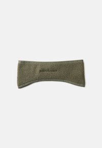 Bandolete em fleece na cor verde-azeitona, com uma textura suave, design curvo e bordas cosidas com o logotipo "PeakPerformance".