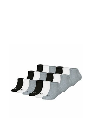 Fünfzehn Paar flache Socken, angeordnet in drei Reihen, in Schwarz, Weiß und Grau, jeweils mit einem kleinen Logo nahe den Zehen.