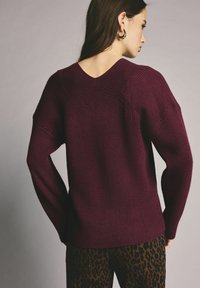Next V-NECK - Strickpullover - pink berry