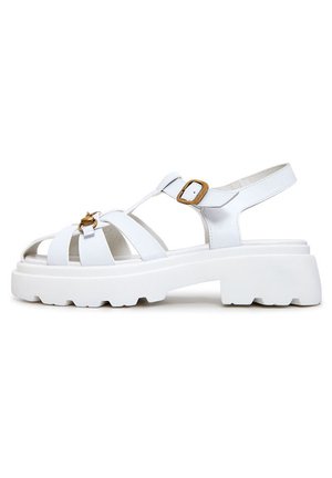 Platform sandals - white