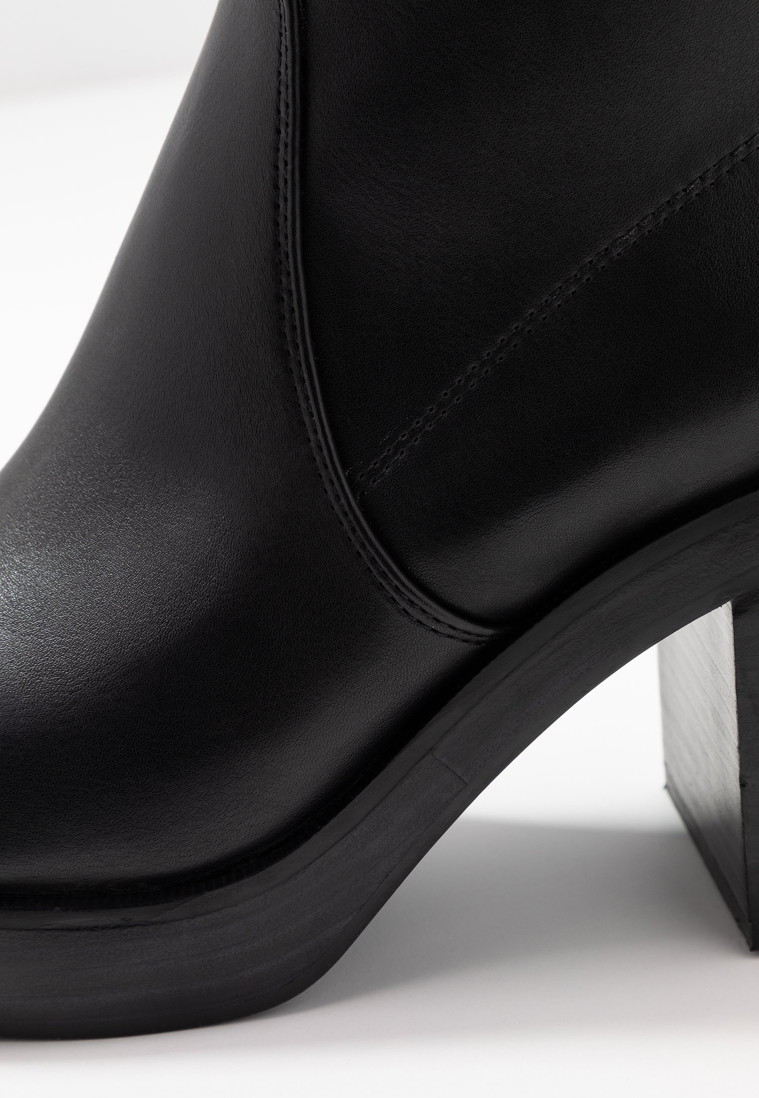 MANSON PLATFORM BOOT Enkellaarsjes met hoge hak black MANSON PLATFORM BOOT Enkellaarsjes met hoge hak black