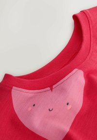 Unausgewählt, red heart