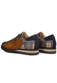 Harris LAGE  - Sneakers laag - cognac