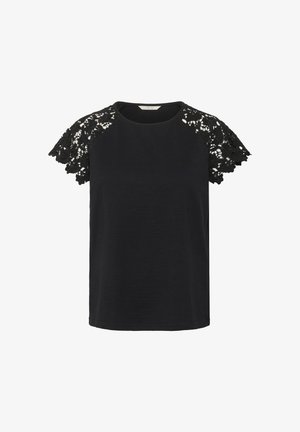 T-shirt nera a maniche corte con dettagli in pizzo nero sulle spalle. Girocollo, tessuto morbido e vestibilità rilassata.