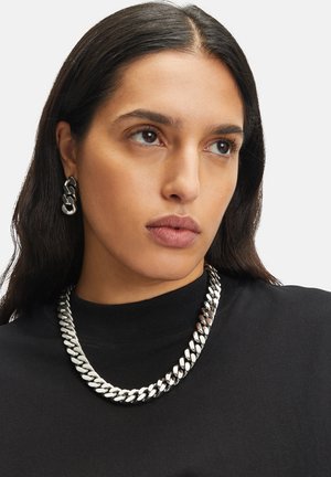Collier - silberfarben
