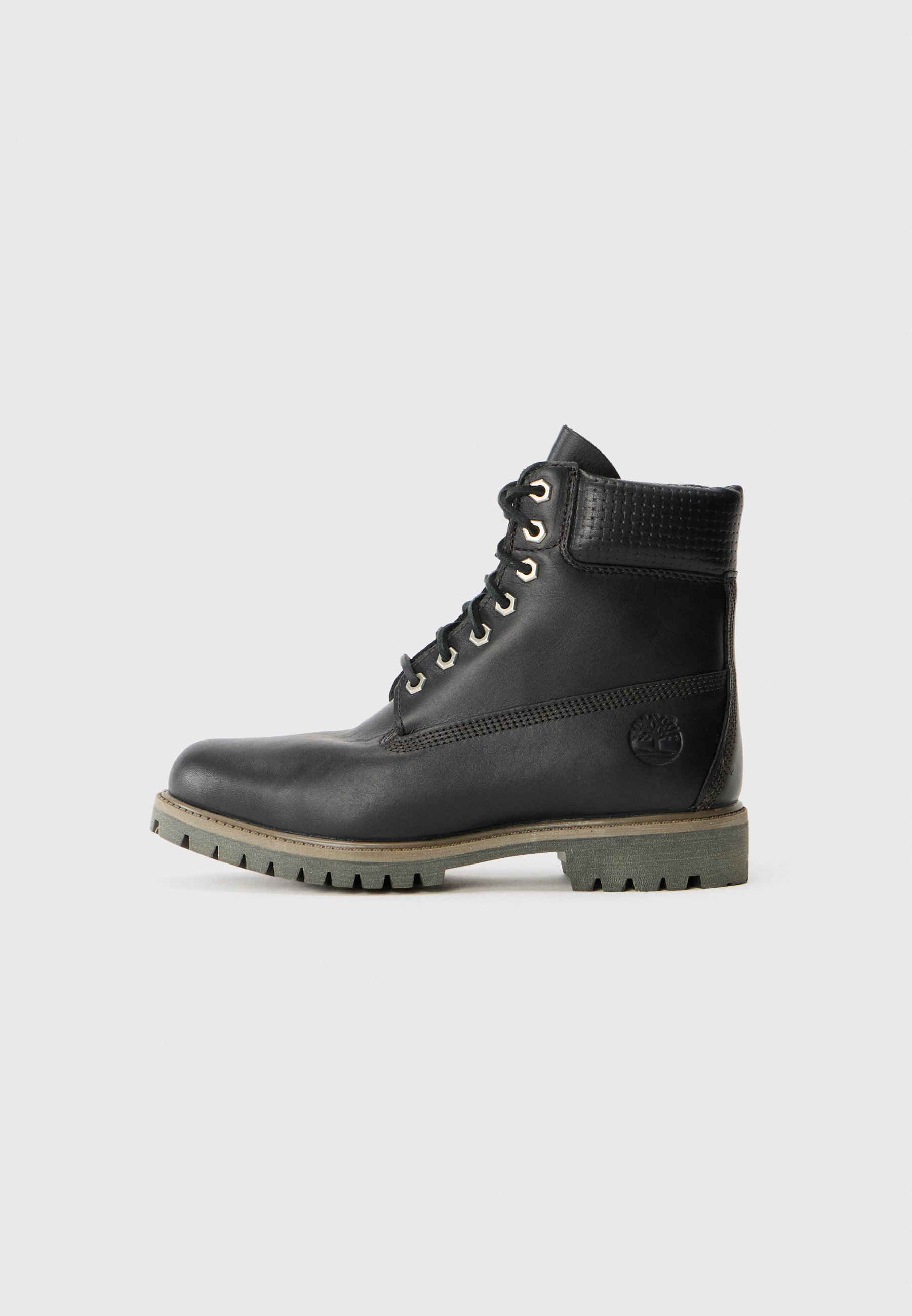 Timberland Black Rugged Boots with Lace-Up Design Amazon.com | Timberland Men main image 2