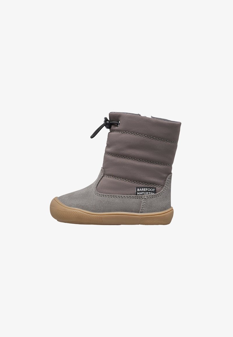 Graue Knöchelstiefel mit einem glatten Wildleder- und gepolsterten Stoffobermaterial, ausgestattet mit einem Kordelzugverschluss und einer Gummisohle mit strukturiertem Profil.
