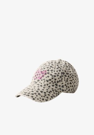 Cappellino da baseball beige con macchie nere a forma di cuore e testo ricamato rosa "Studio Club" sulla parte anteriore.