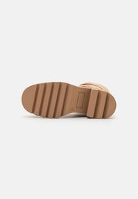 Tamaris Stivaletti con plateau - taupe