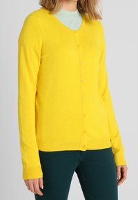 Zalando Essentials Cardigan - yellow
