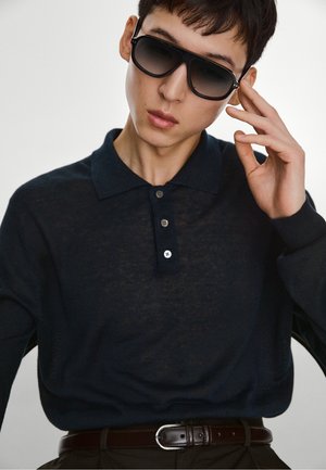 Massimo Dutti, Alpaca knit hat - Sonnenbrille - black