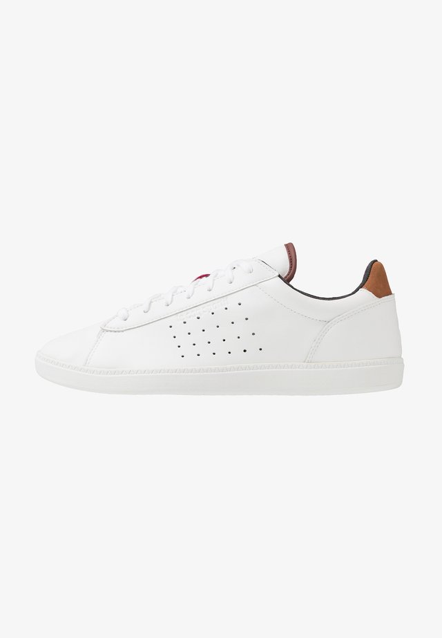 COURTSTAR - Zapatillas - optical white/cinnamon