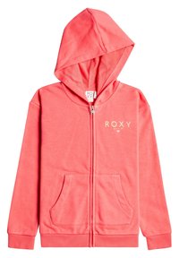 Sudadera con cremallera en color coral, hecha de tela suave, con un bolsillo frontal, bajo acanalado y detalle del logo dorado en el pecho. Incluye capucha.