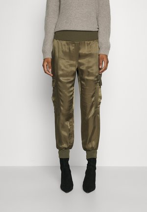 GILES PANT - Pantaloni cargo - olive