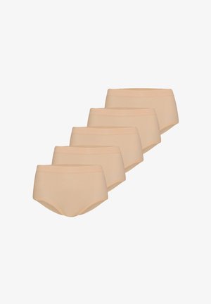 Fünf beige nahtlose Damen-Slips mit hoher Taille, gestaffelt auf weißem Hintergrund angeordnet.